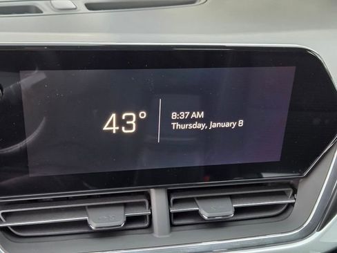 New 2026 Chevrolet Trax LT w/ Driver Confidence Package image 11