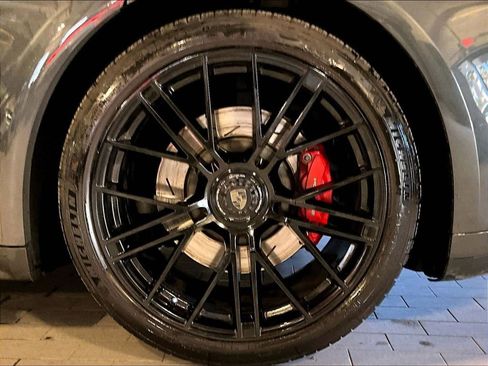 Certified 2025 Porsche Panamera GTS image 14