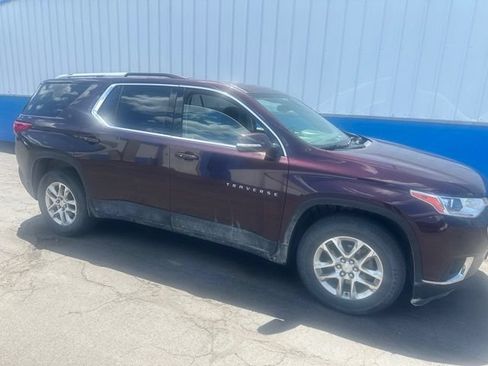 Used 2018 Chevrolet Traverse LT AWD/4WD image 2