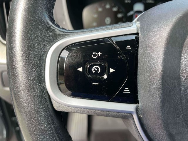 Used 2021 Volvo XC60 T5 Inscription w/ Protection Package Premier AWD/4WD image 31