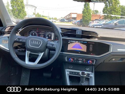 Certified 2025 Audi Q3 2.0T Premium w/ Convenience Package image 38