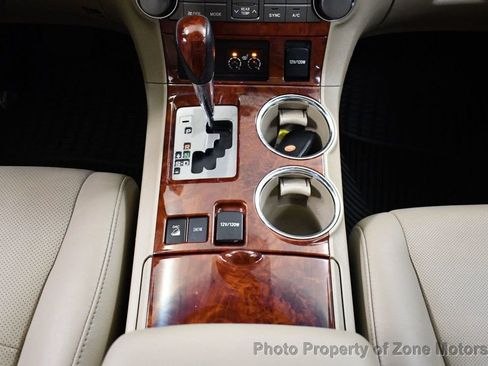 Used 2012 Toyota Highlander Limited w/ Tow Pkg image 29