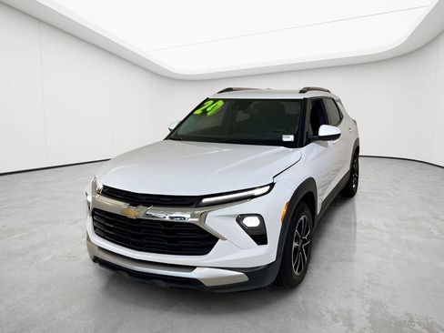Used 2024 Chevrolet TrailBlazer LT w/ LT Cold Weather Package FWD image 24