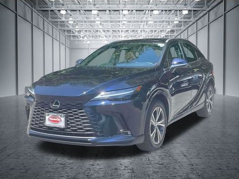 Used 2023 Lexus RX 350 Premium w/ Accessory Package AWD/4WD image 4