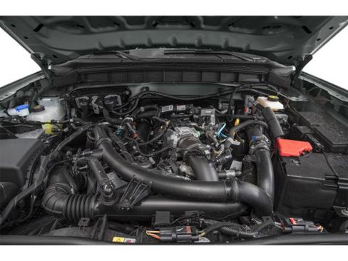 Used 2021 Ford Bronco Black Diamond image 9