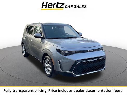 Used 2025 Kia Soul LX w/ LX Technology Package FWD image 1