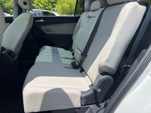 Used 2019 Volkswagen Tiguan SE FWD image 27