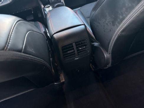 Used 2025 Ford Escape ST-Line w/ Equipment Group 301A image 17