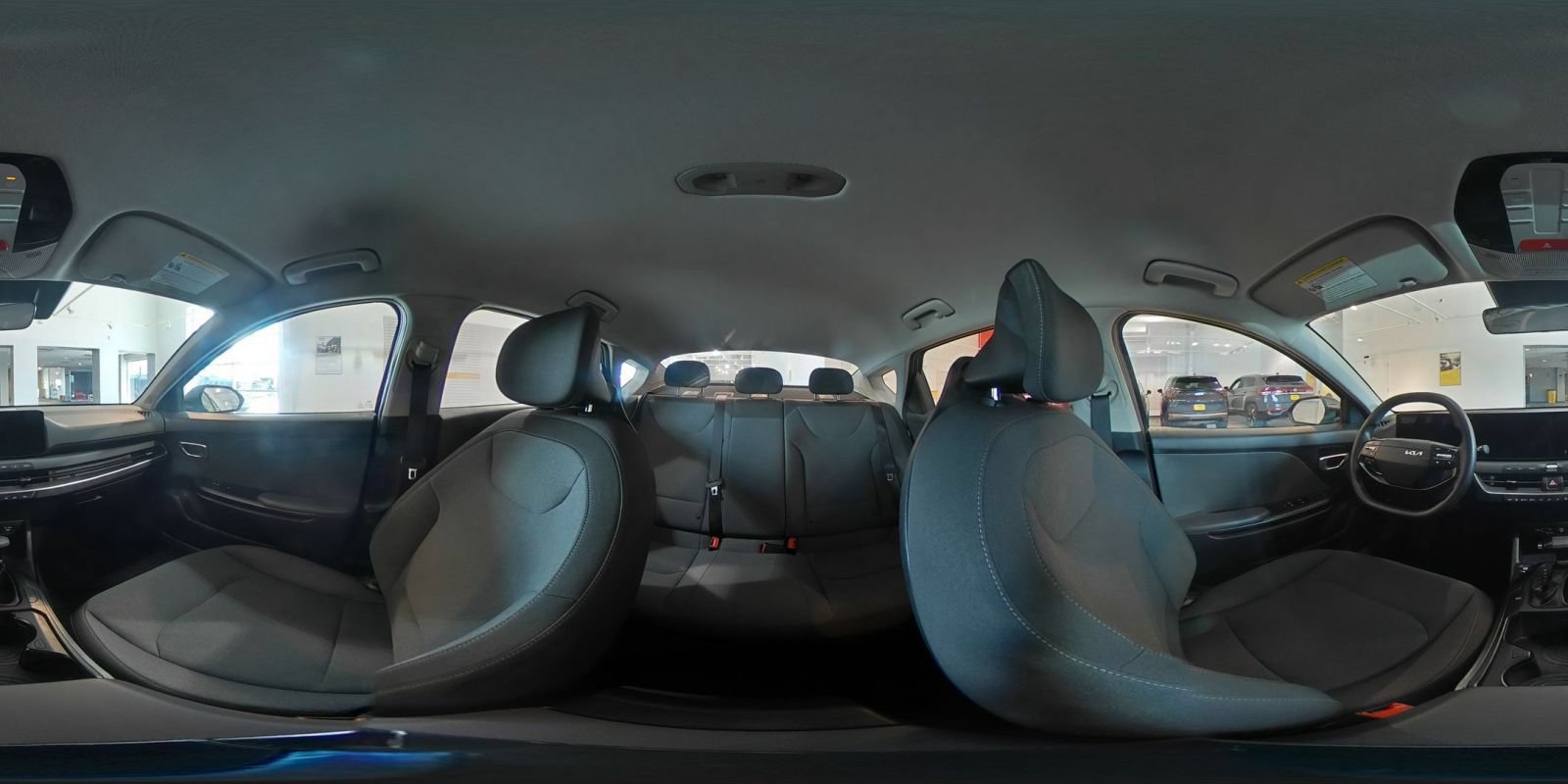 Used 2025 Kia K4 FWD image 40