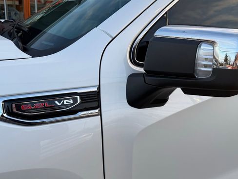 Used 2022 GMC Sierra 1500 Denali w/ Denali Premium Package image 28