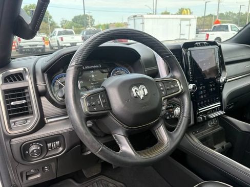 Used 2019 RAM 1500 Limited AWD/4WD image 3