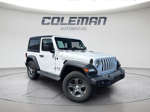 Used 2018 Jeep Wrangler Sport AWD/4WD image 6