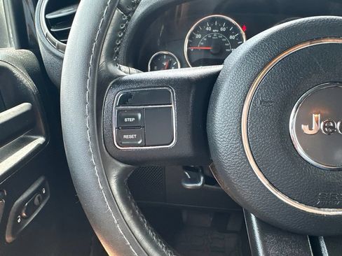 Used 2016 Jeep Wrangler Unlimited Sport w/ Quick Order Package 24S AWD/4WD image 38