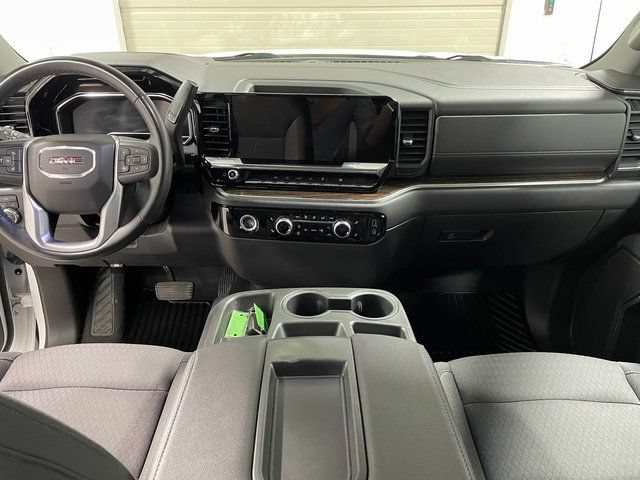 Used 2023 GMC Sierra 1500 SLE AWD/4WD image 13