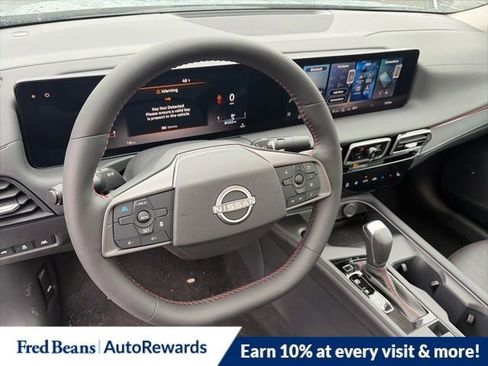 New 2026 Nissan Sentra SR w/ SR Premium Package FWD image 10