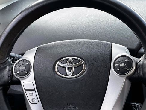 Used 2012 Toyota Prius Two FWD image 17