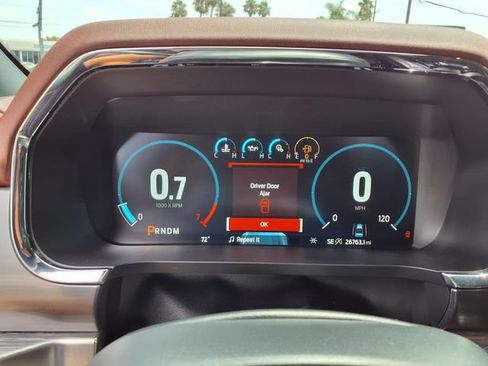 Used 2023 Ford F150 Lariat AWD/4WD image 19