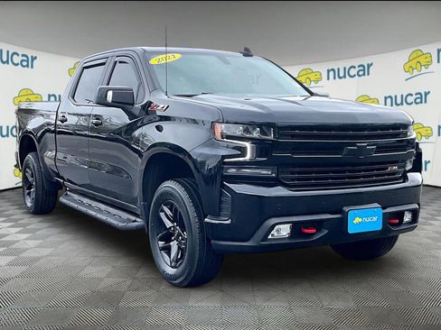 Used 2021 Chevrolet Silverado 1500 LT Trail Boss w/ Convenience Package II AWD/4WD image 1