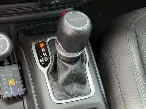 Used 2023 Jeep Gladiator Sport AWD/4WD image 20