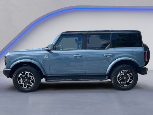 Used 2025 Ford Bronco Outer Banks AWD/4WD image 6