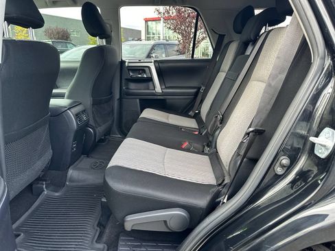 Used 2019 Toyota 4Runner SR5 AWD/4WD image 14