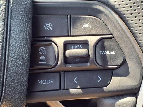 New 2026 Toyota 4Runner TRD Off-Road AWD/4WD image 18