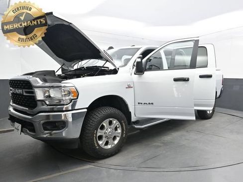 Used 2024 RAM 2500 Big Horn AWD/4WD image 52