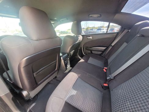 Used 2020 Dodge Charger R/T w/ Blacktop Package RWD image 12