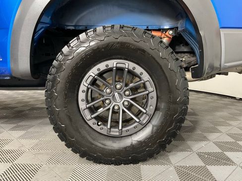 Used 2019 Ford F150 Raptor w/ Equipment Group 802A Luxury AWD/4WD image 10