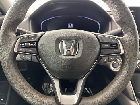 Used 2019 Honda Accord LX image 15