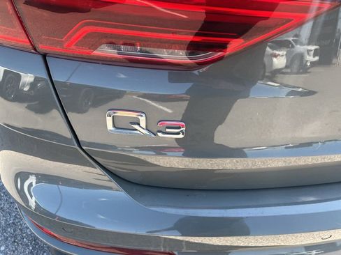 Used 2024 Audi Q3 2.0T Premium image 35