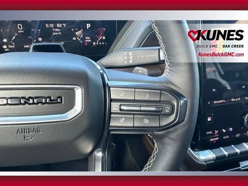 Used 2026 GMC Yukon XL Denali Ultimate w/ LPO, Floor Liner Package AWD/4WD image 36