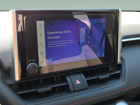 Certified 2025 Toyota RAV4 SE image 29