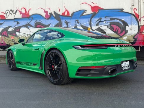 Used 2021 Porsche 911 Carrera S RWD image 4
