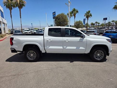 Used 2024 Chevrolet Colorado LT w/ LT Convenience Package RWD image 7