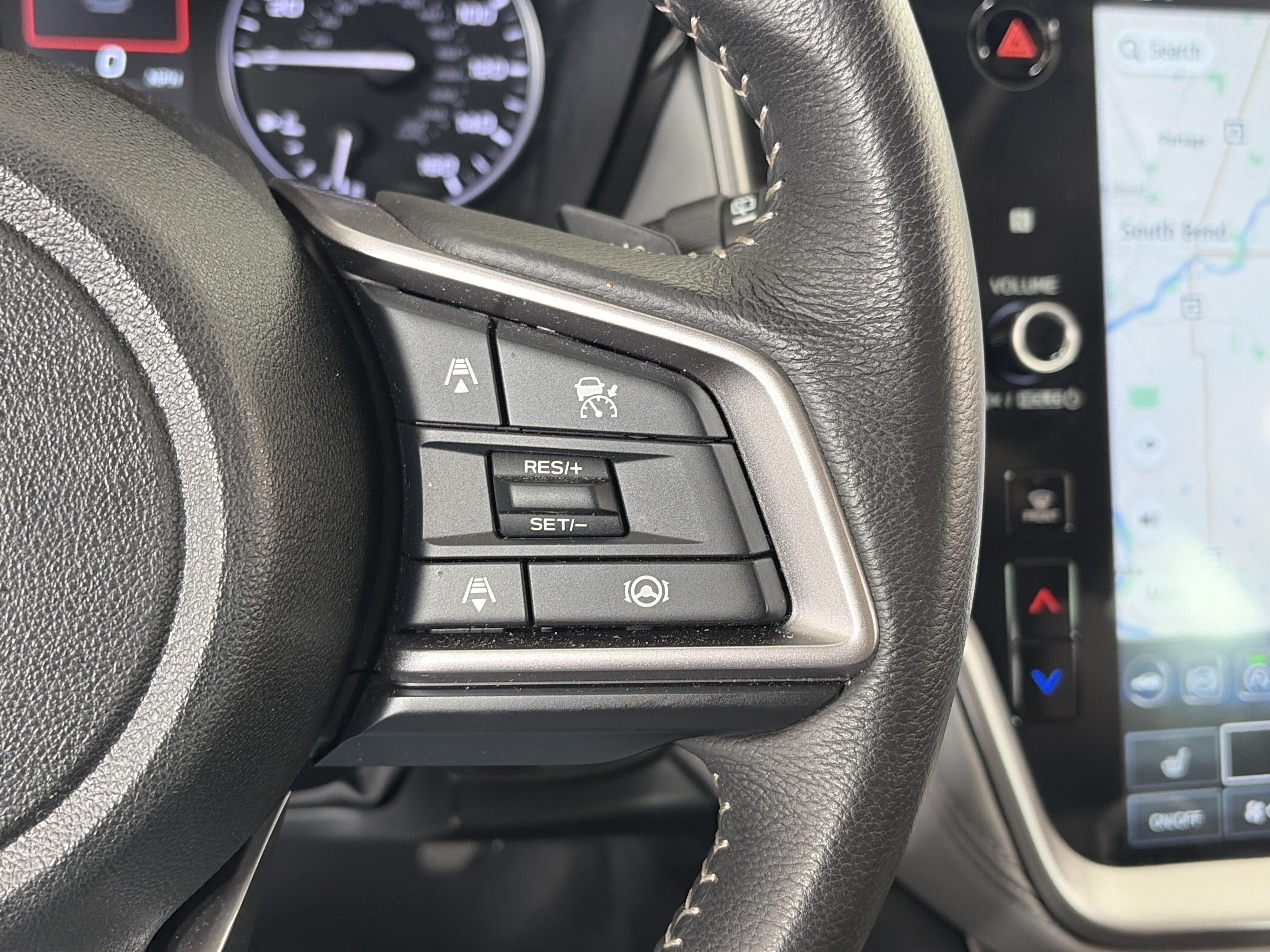 Certified 2025 Subaru Outback Premium AWD/4WD image 28