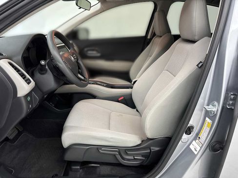 Used 2021 Honda HR-V EX image 13