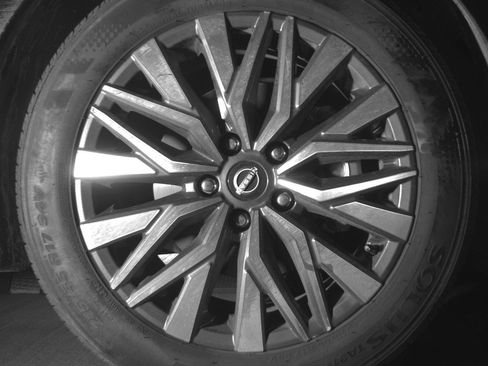 Used 2025 Nissan Altima 2.5 SV image 13