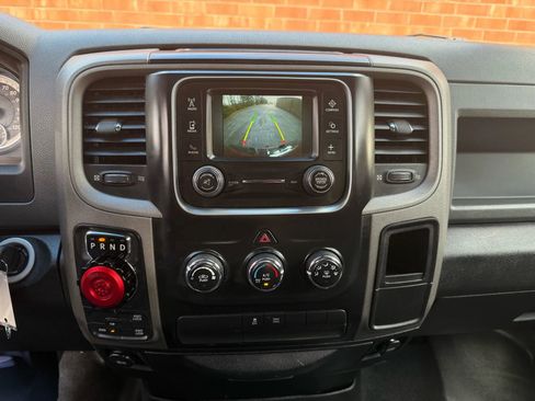 Used 2015 RAM 1500 Express image 26