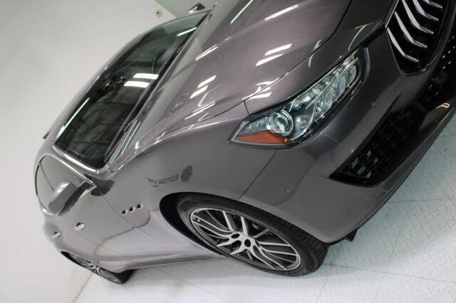 Used 2021 Maserati Ghibli S Q4 AWD/4WD image 34