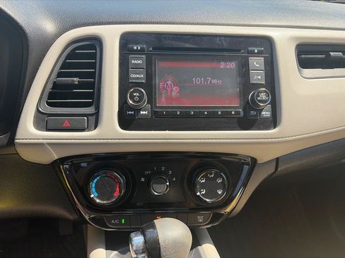 Used 2016 Honda HR-V LX image 13