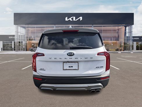 Certified 2021 Kia Telluride EX image 8