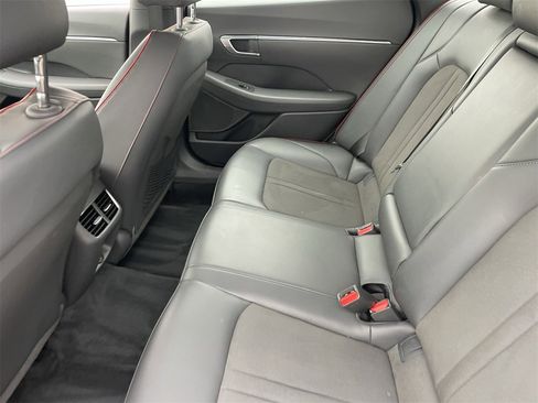 Used 2023 Hyundai Sonata SEL Plus image 13