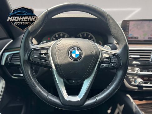 Used 2019 BMW 530i xDrive w/ Convenience Package image 21