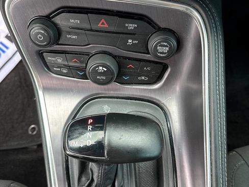 Used 2018 Dodge Challenger SXT w/ Blacktop Package image 13