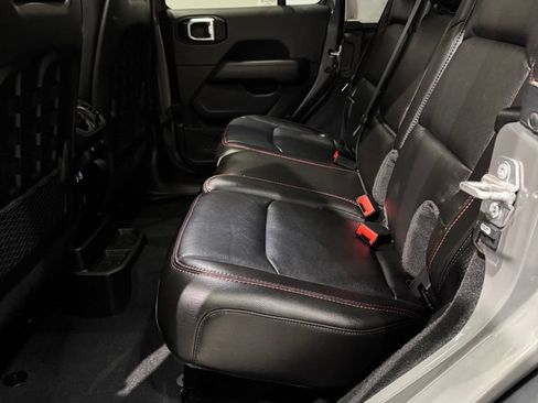 Used 2020 Jeep Wrangler Unlimited Rubicon AWD/4WD image 30