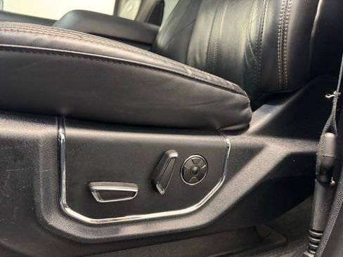 Used 2021 Ford Expedition Max Platinum image 13