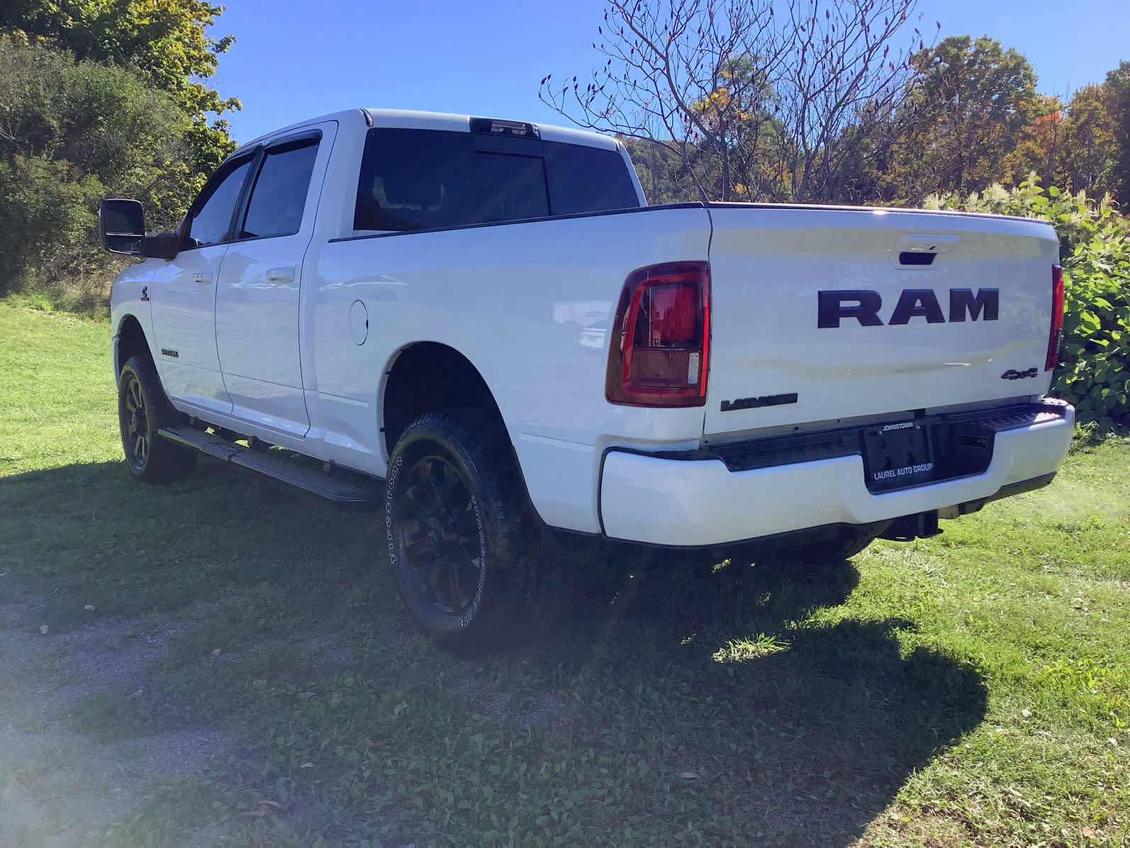 Used 2025 RAM 2500 Laramie AWD/4WD image 6