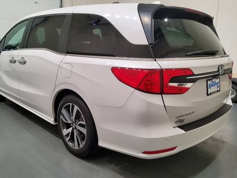 Used 2023 Honda Odyssey Touring image 5