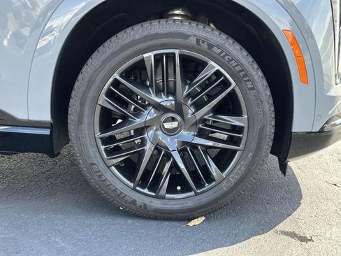 New 2026 Cadillac Escalade IQ Sport 1 w/ LPO, ONYX Package image 7